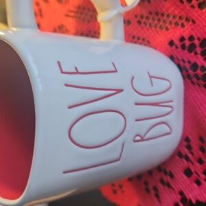 ❤️❤️❤️NWOT RAE DUNN LOVE BUG mug